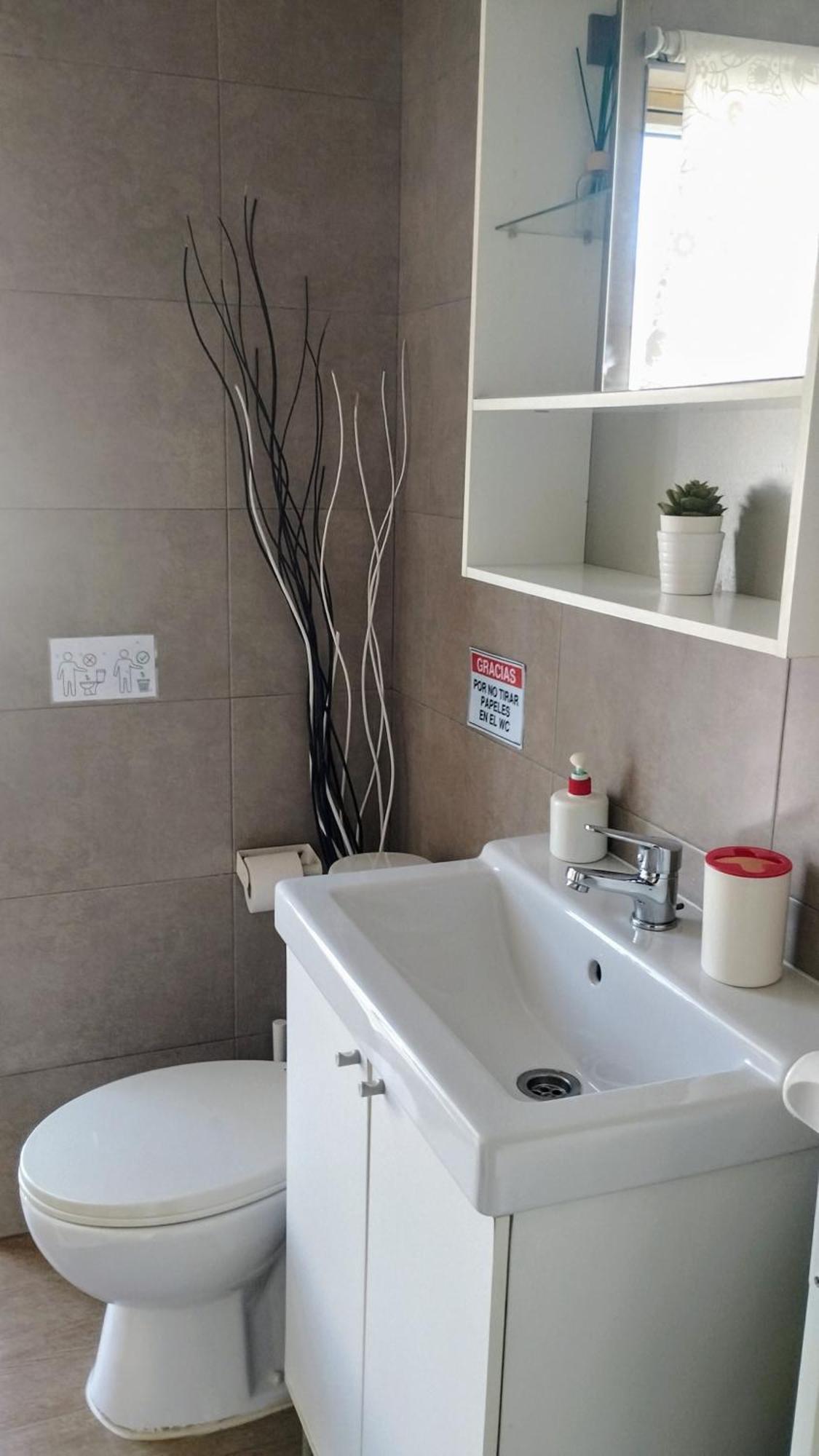 Apartamento 1 Dormitorio Y Salon Con Sofa Cama Bien Comunicado Con El Centro Sevilla Exterior foto